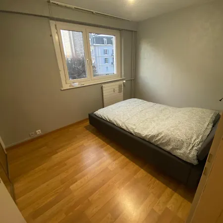 Charment F3 A 8 Min De La Gare A Pied Et 1 Min Du Centre Apartamento *